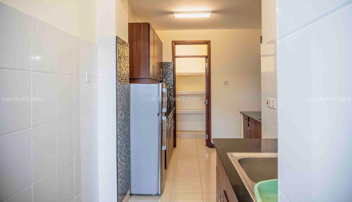 Furnished 1 Bed Apartment with En Suite at 6Th Avenue Parklands - 6