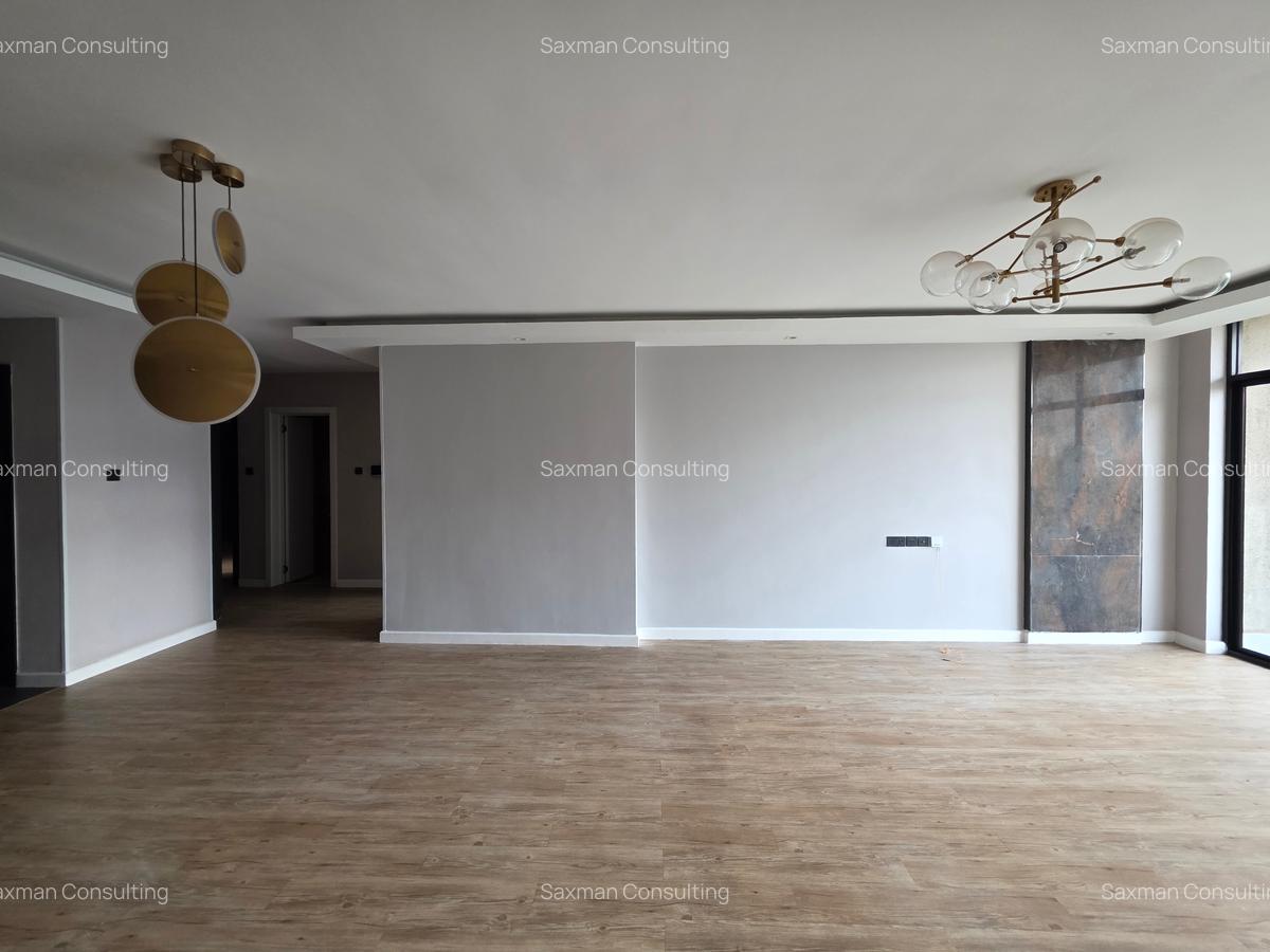 3 Bed Apartment with En Suite in Westlands Area - 1