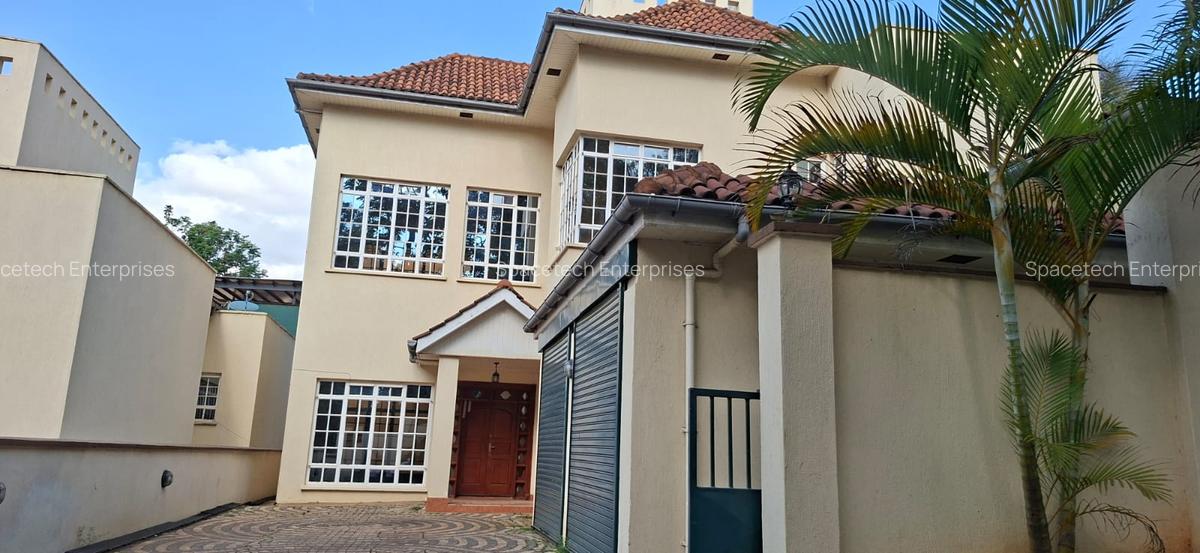 4 Bed Townhouse with En Suite in Kyuna - 4