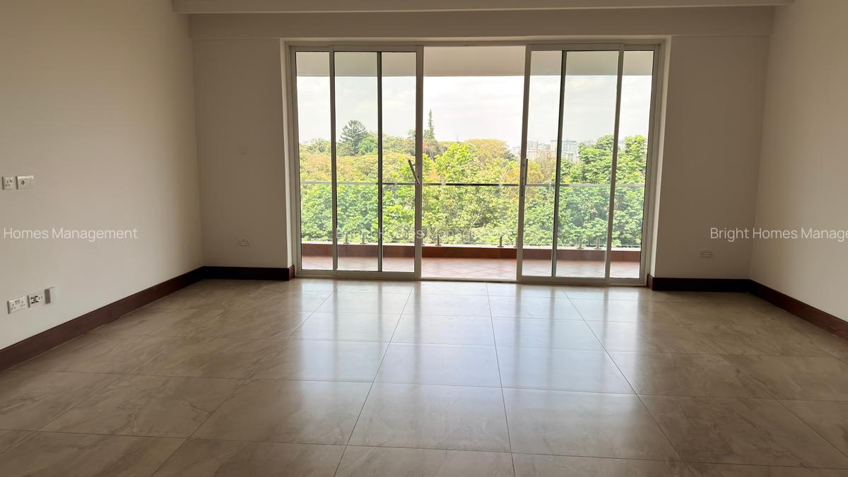 3 Bed Apartment with En Suite in Muthaiga - 4