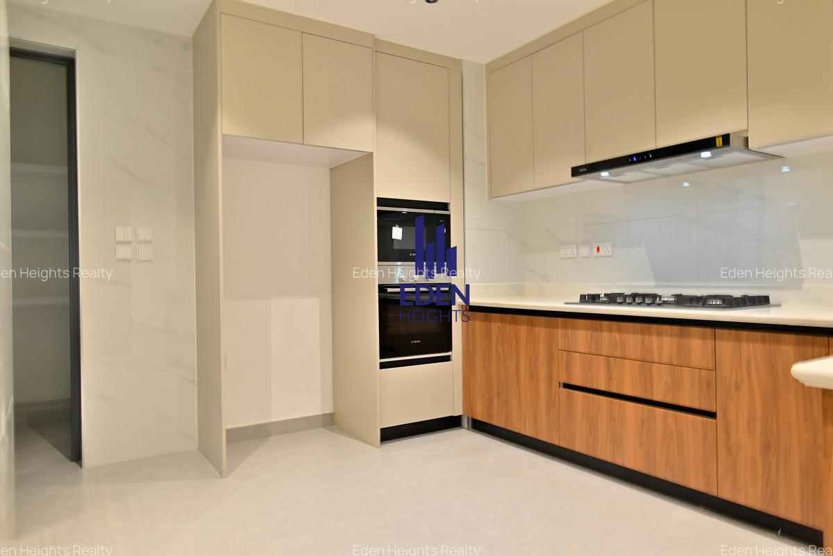 3 Bed Apartment with En Suite at Mwanzi - 2