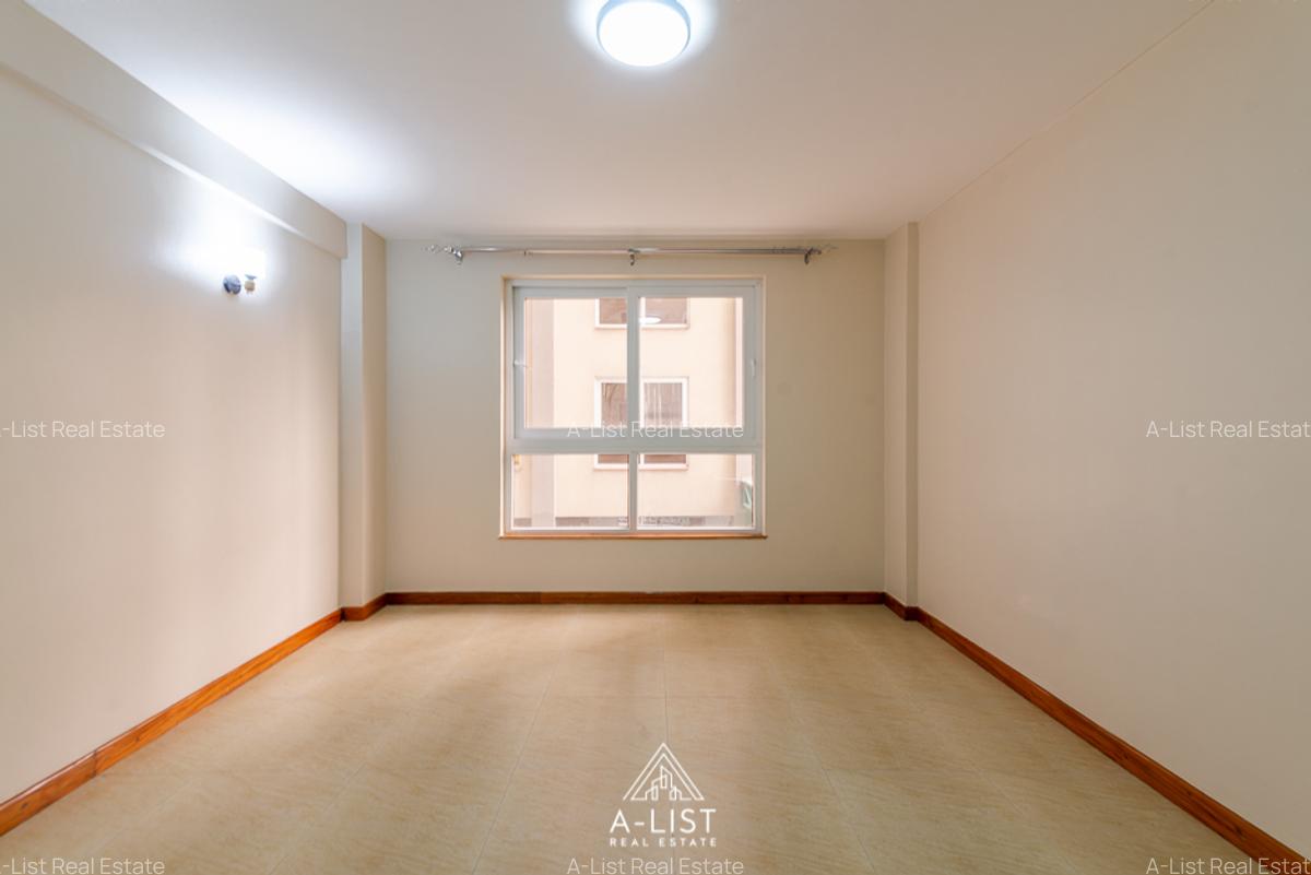 3 Bed Apartment with En Suite at Menelik Road - 12