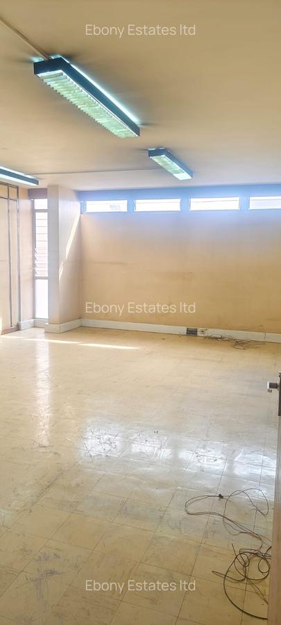 240 ft² Commercial Property with Service Charge Included at Utalii Lane - 2