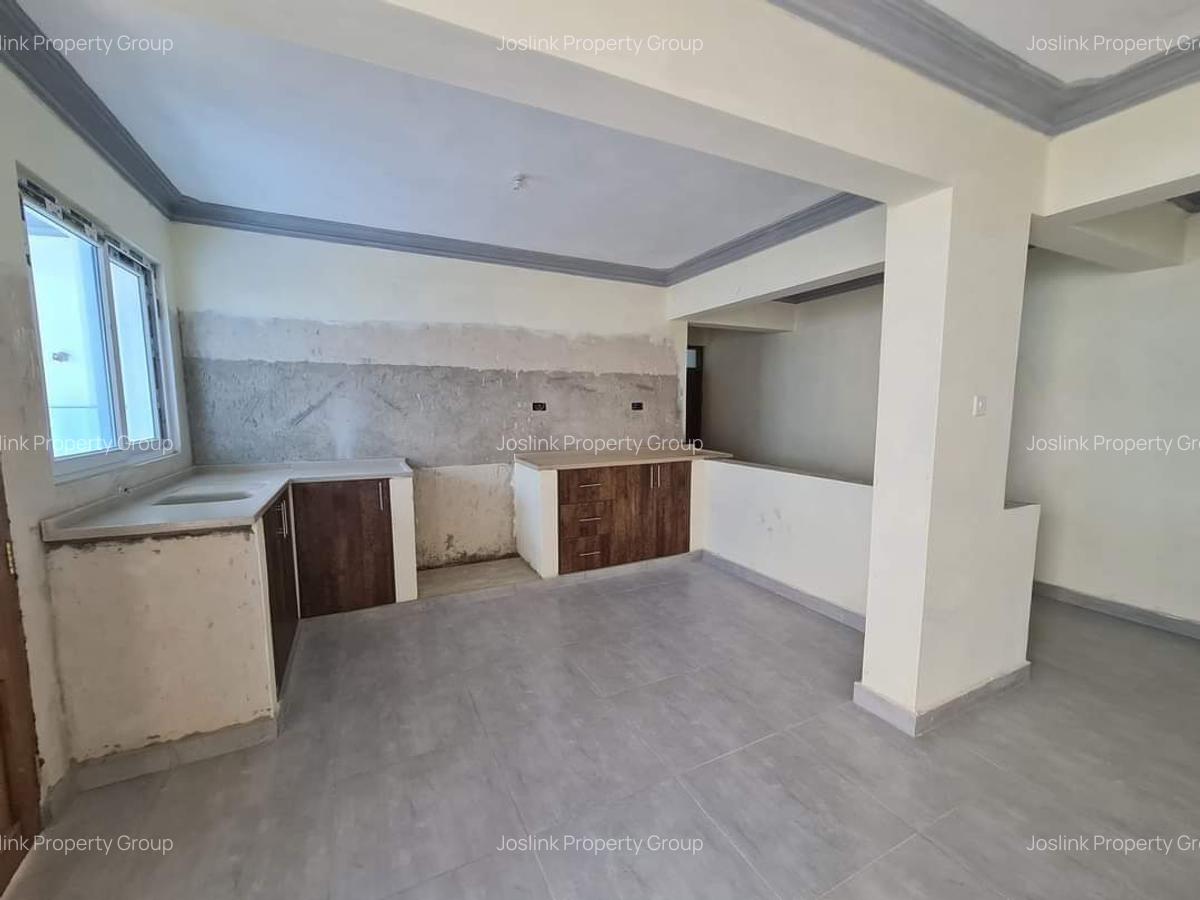 2 Bed Apartment with En Suite in Nyali Area - 4