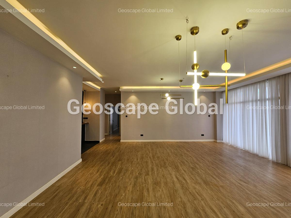 3 Bed Apartment with En Suite in Spring Valley - 4