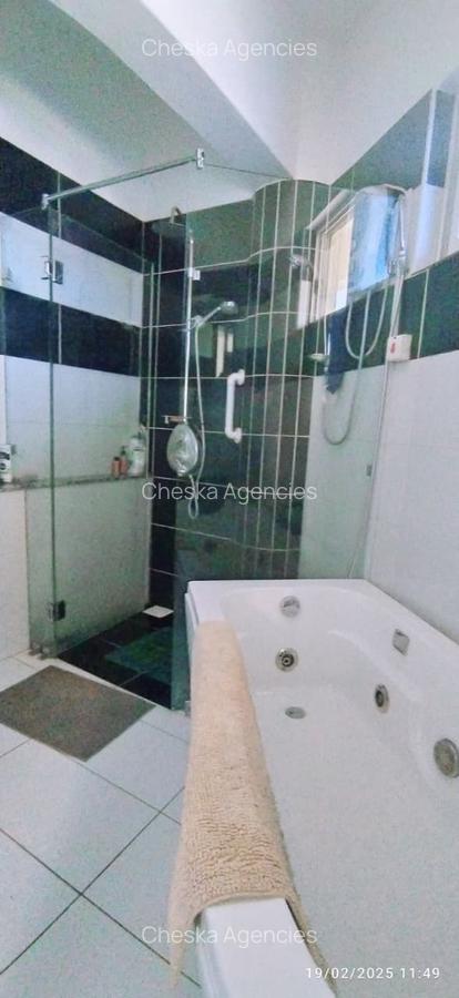 Serviced 3 Bed Apartment with En Suite in Kileleshwa - 3