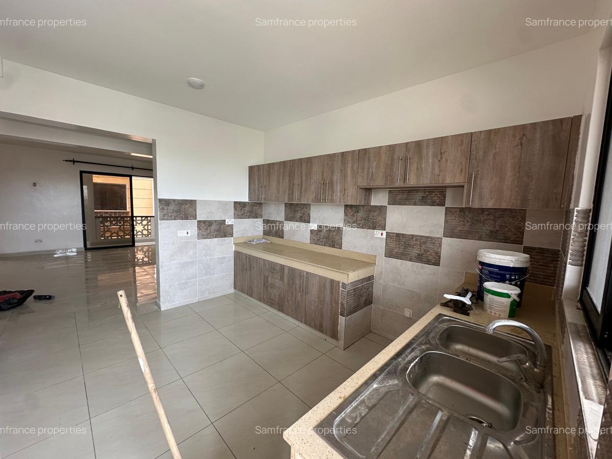 3 Bed Apartment with En Suite at Cement Road - 1