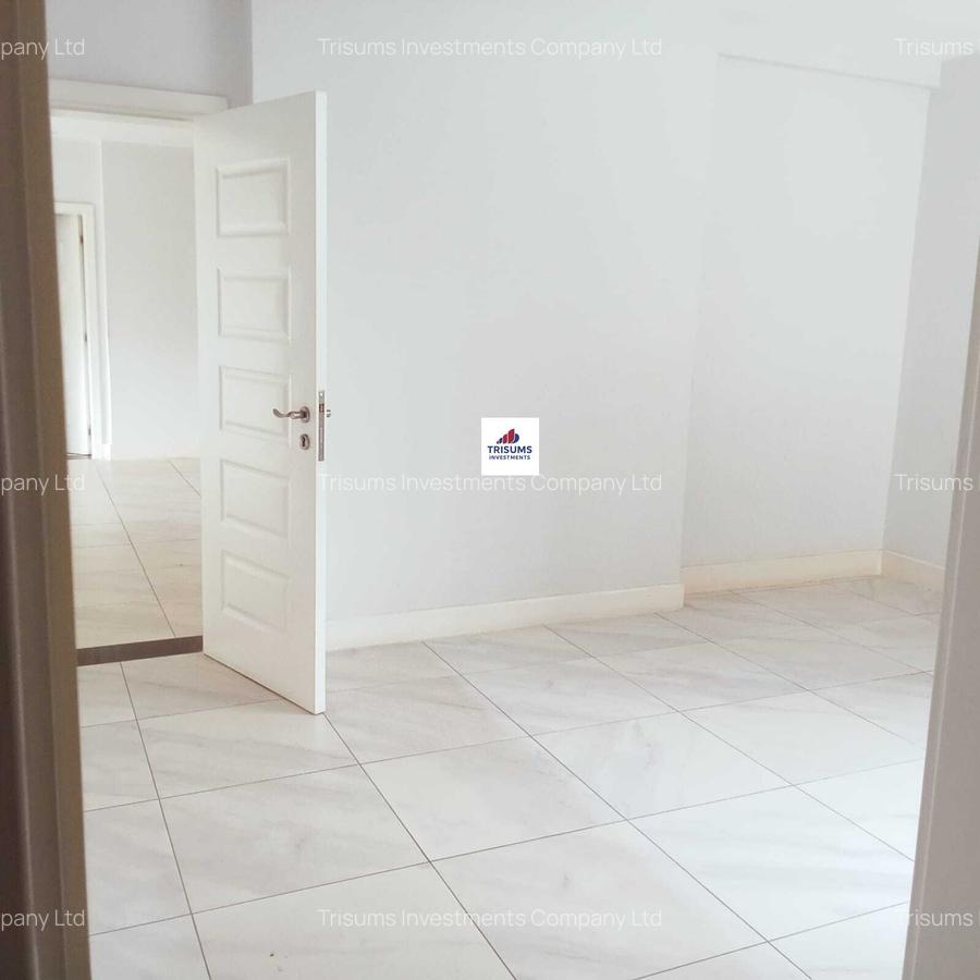 3 Bed Apartment with En Suite in Westlands Area - 9