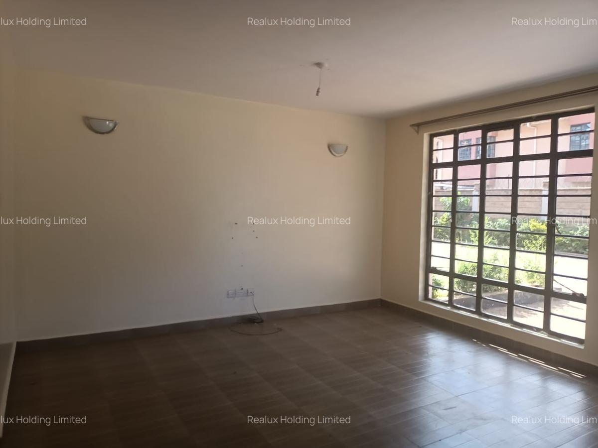 4 Bed Townhouse with En Suite in Gikambura - 6