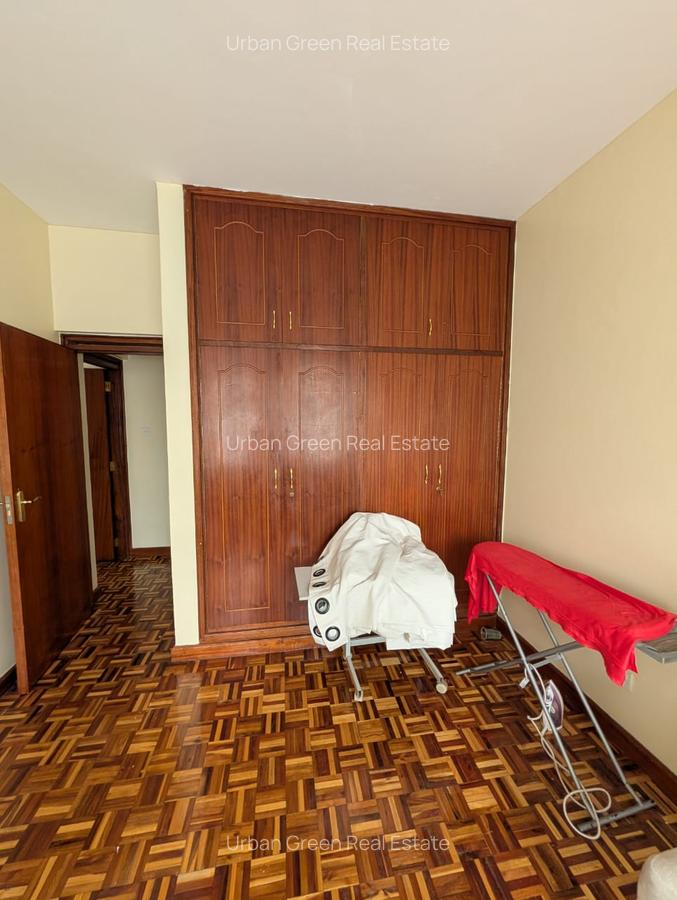 3 Bed Apartment with En Suite at Dennis Pritt Rd - 14