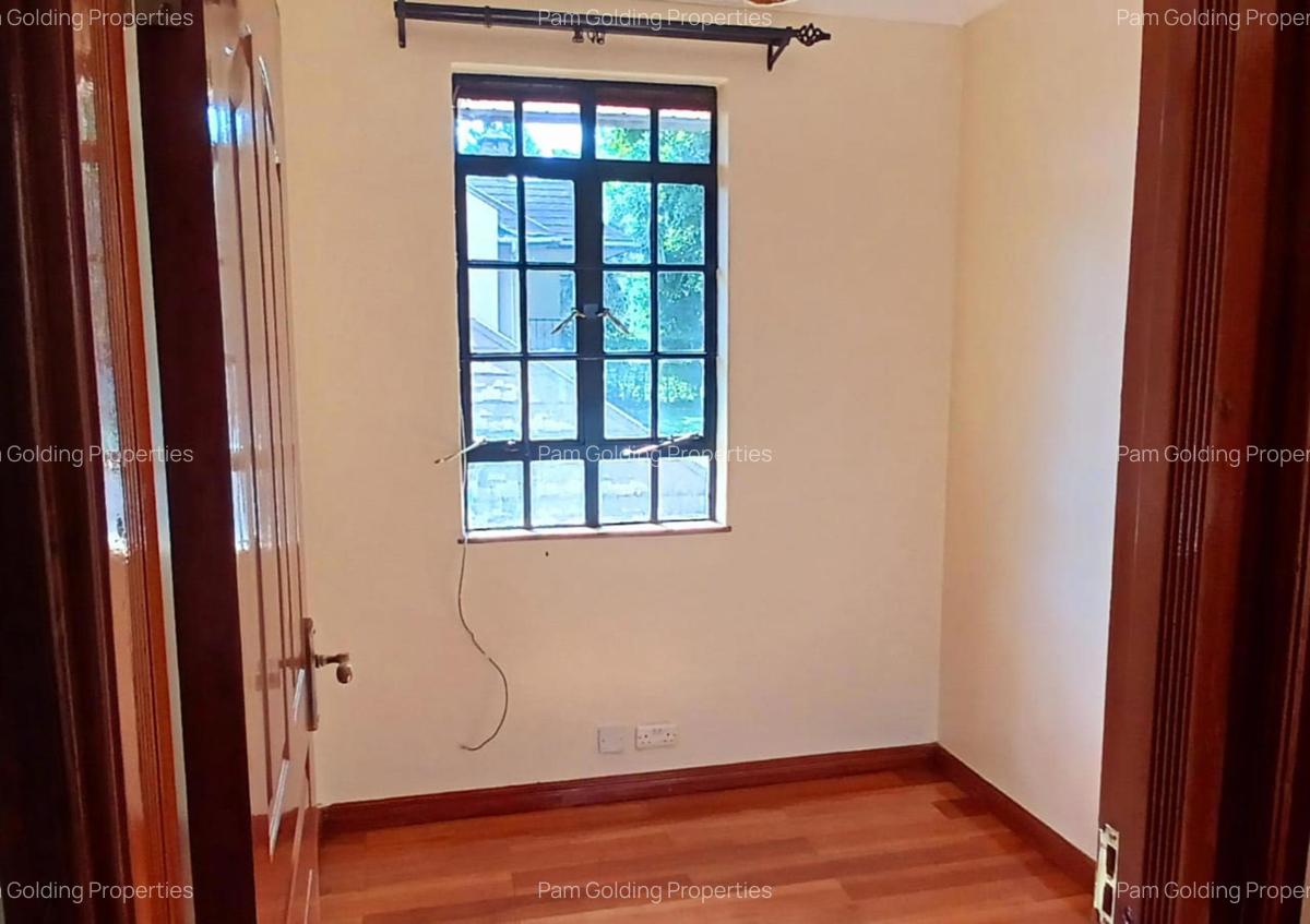 4 Bed House with En Suite in Karen - 15