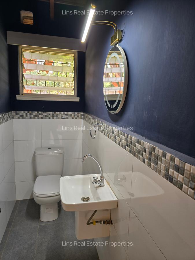 4 Bed House with En Suite in Runda - 9