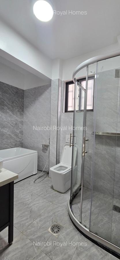 2 Bed Apartment with En Suite at White Oak 55 - 12