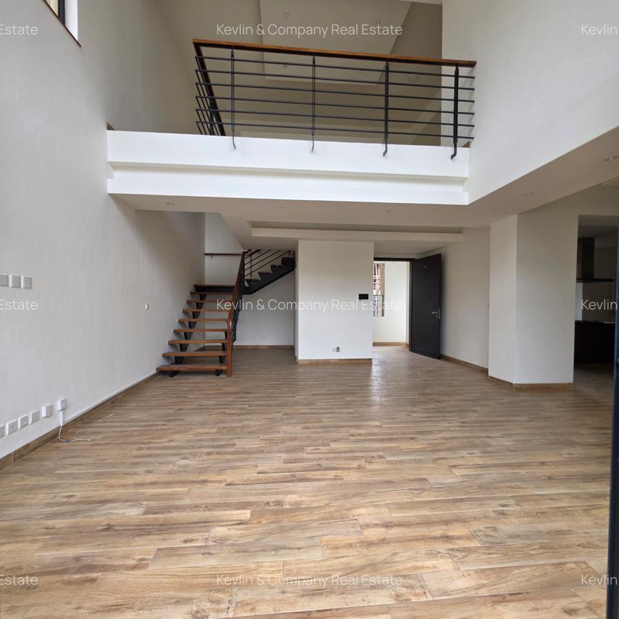 4 Bed Apartment with En Suite in Riverside - 3
