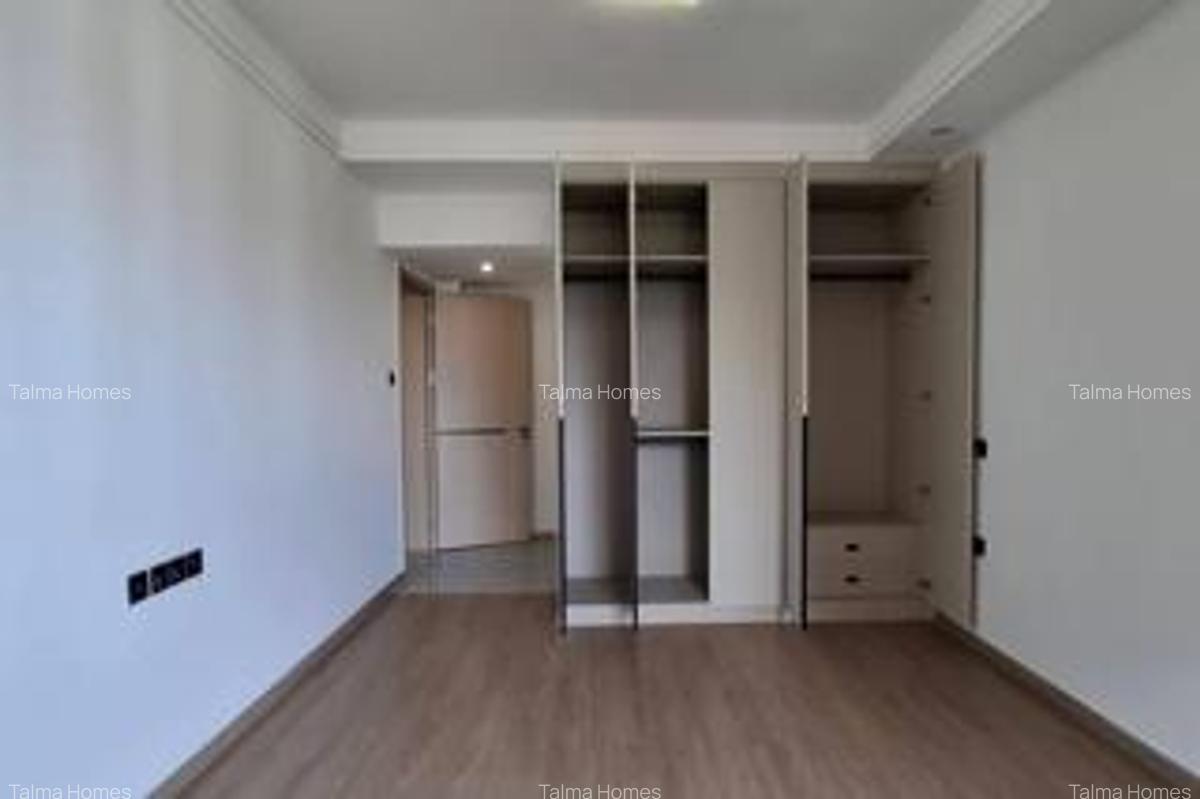 2 Bed Apartment with En Suite at Riverside Drive - 8