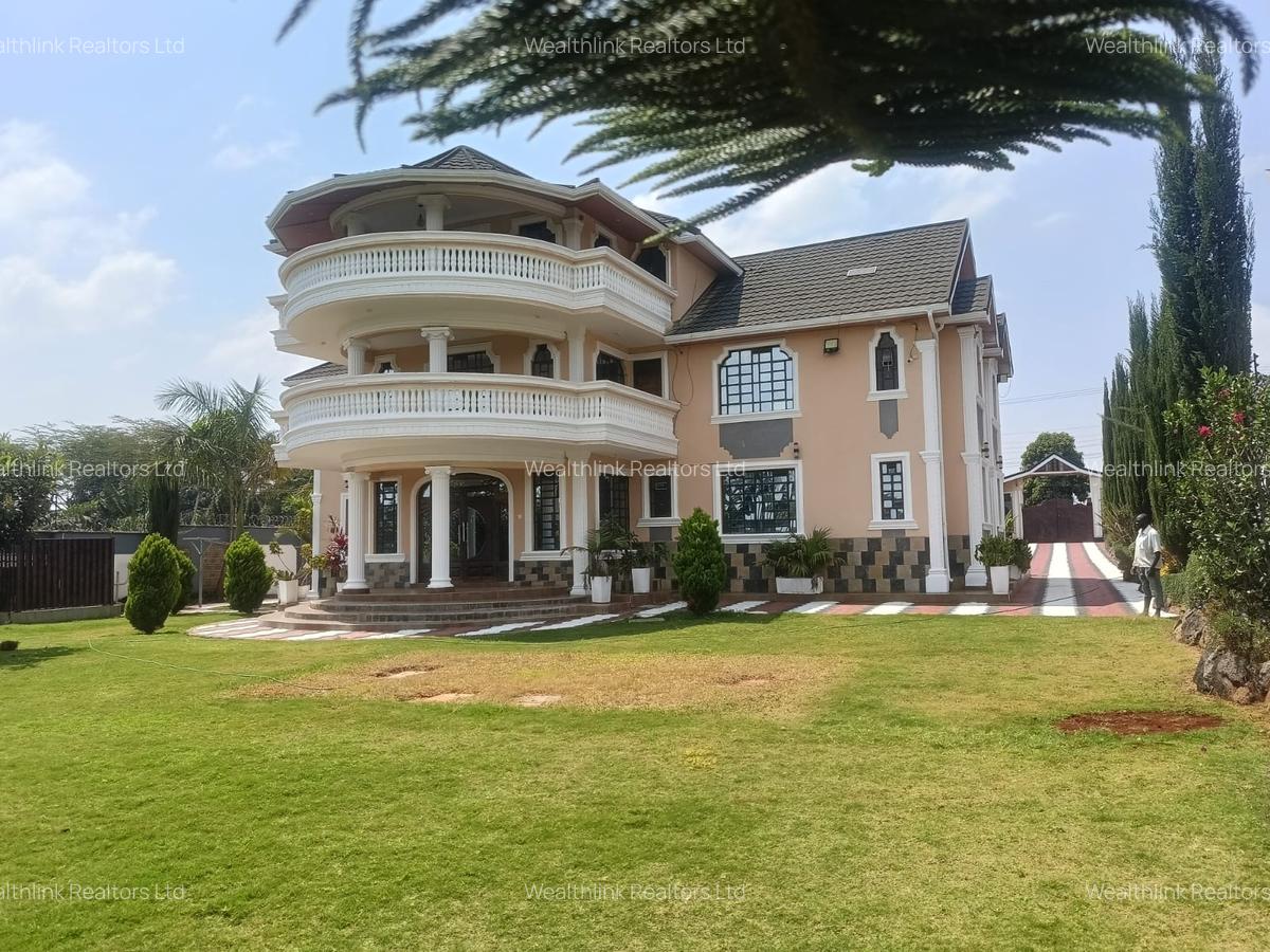 5 Bed House with En Suite at Runda - 3