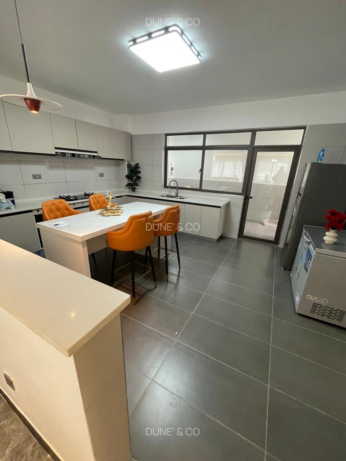 Serviced 4 Bed Apartment with En Suite in Kileleshwa - 5