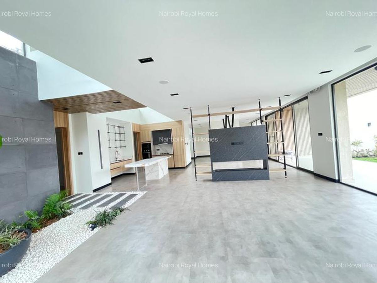 5 Bed Townhouse with En Suite at Mzima Springs - 11
