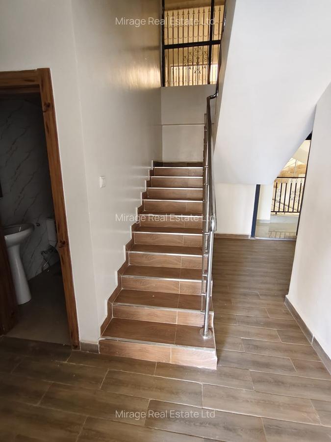 5 Bed Apartment with Staff Quarters in Parklands - 19