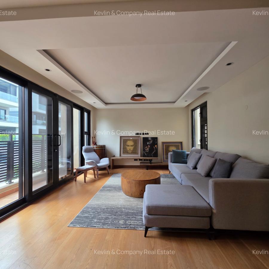 5 Bed Townhouse with En Suite in Lavington - 6