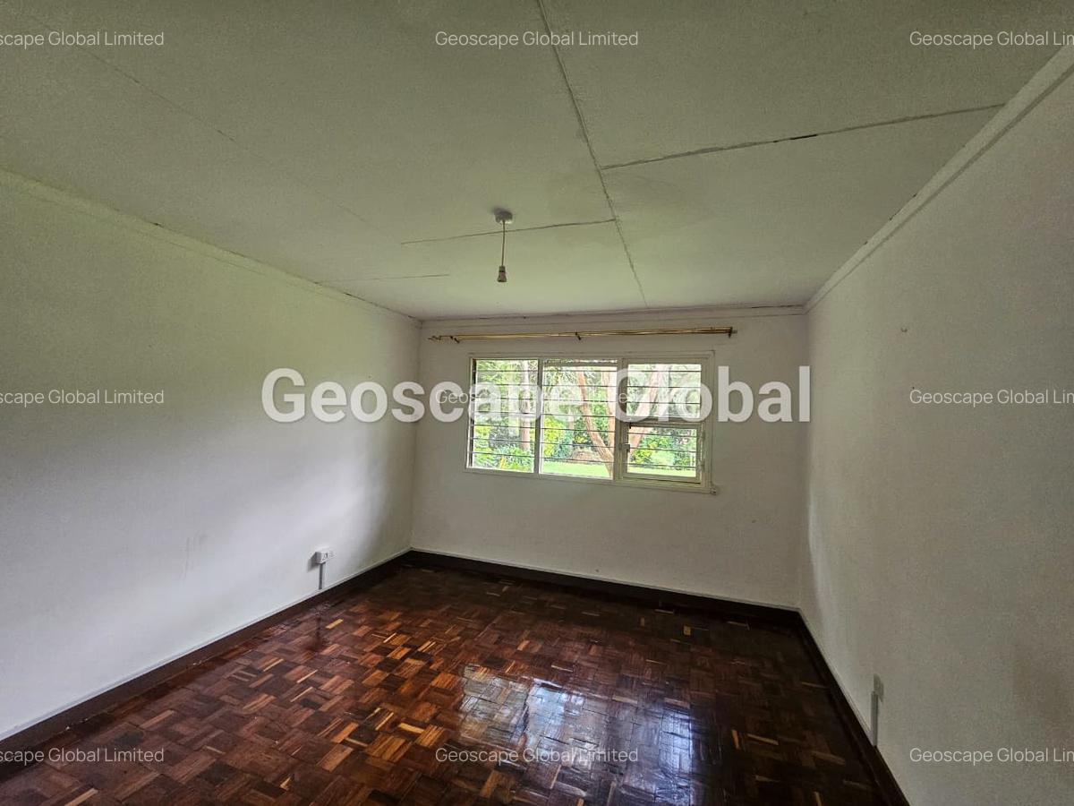 4 Bed House with En Suite in Loresho - 6