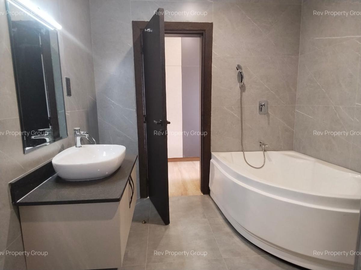 Furnished 3 Bed Apartment with En Suite in Kileleshwa - 11
