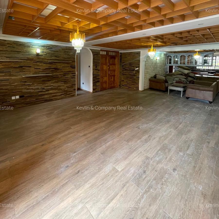 3 Bed Apartment with En Suite in Lavington - 6