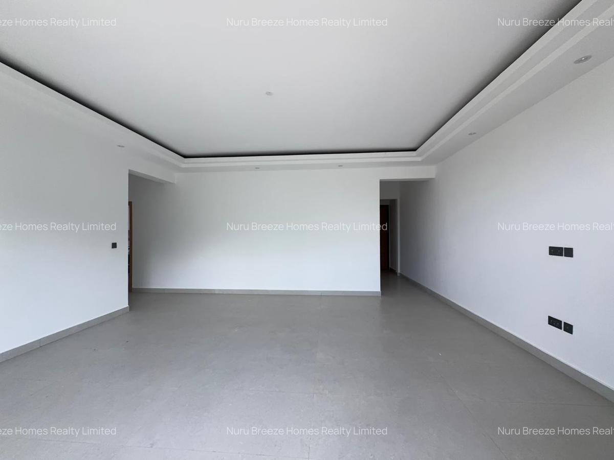 2 Bed Apartment with En Suite in Brookside - 20