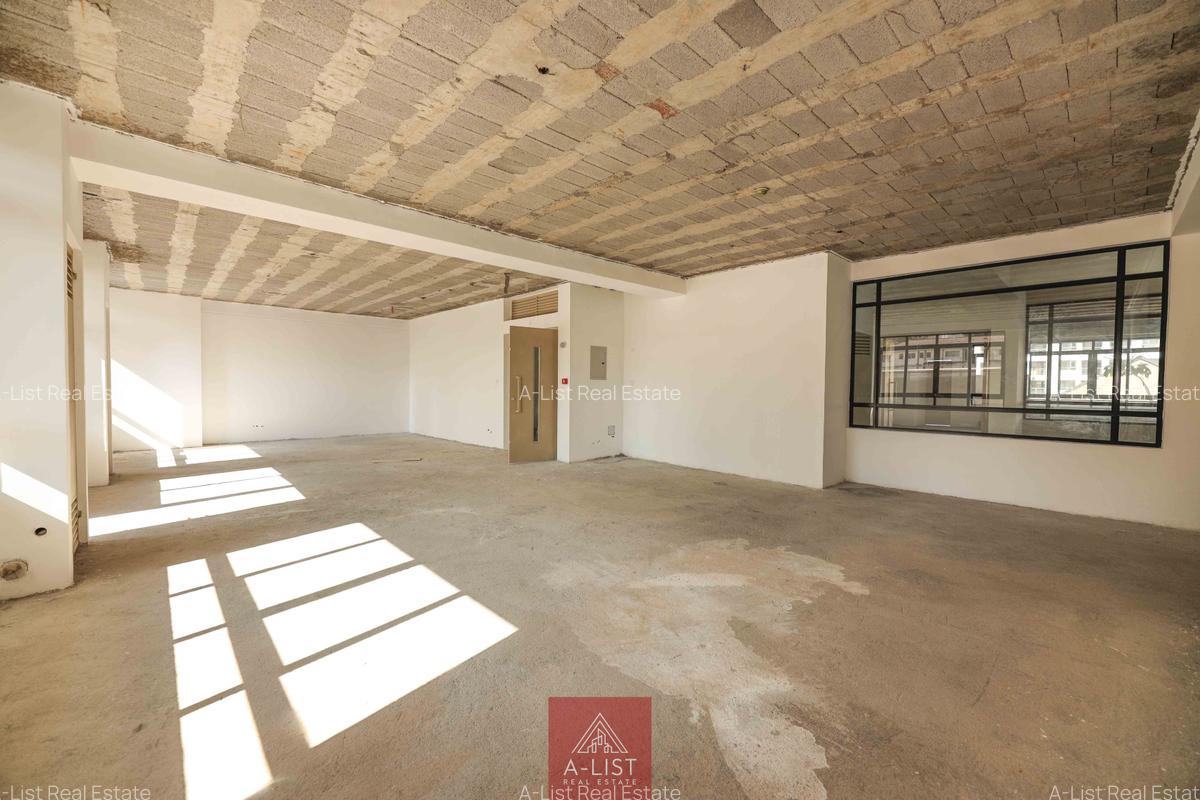 4,541 ft² Office with Backup Generator at Padmore Road - 12