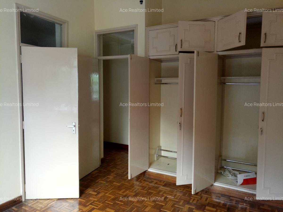3 Bed Apartment with En Suite at Milimani Nairobi - 9
