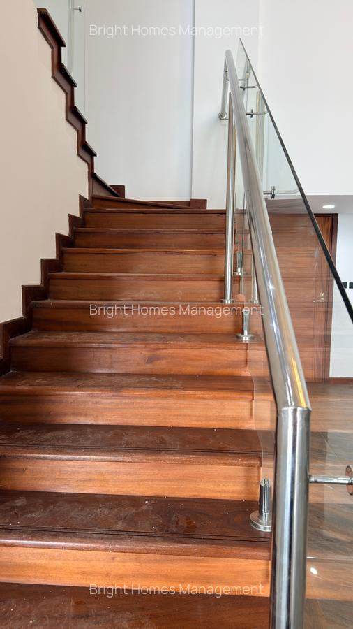 4 Bed Apartment with En Suite in Westlands Area - 10