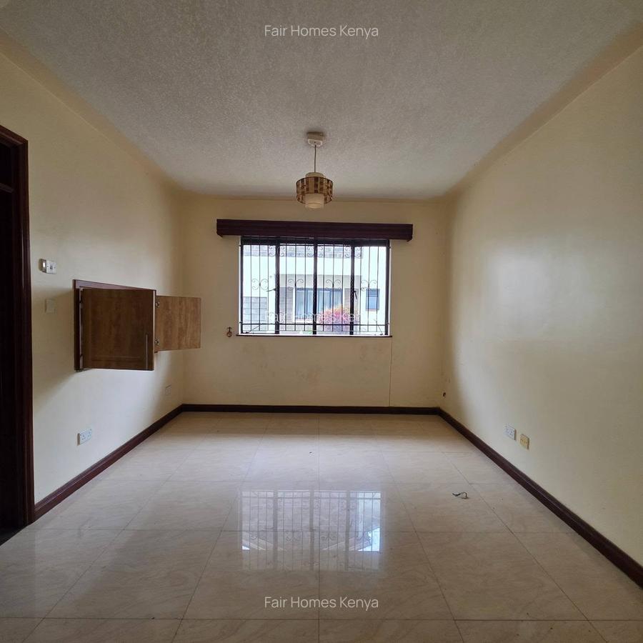 4 Bed Townhouse with En Suite at Grevilea Grove - 6