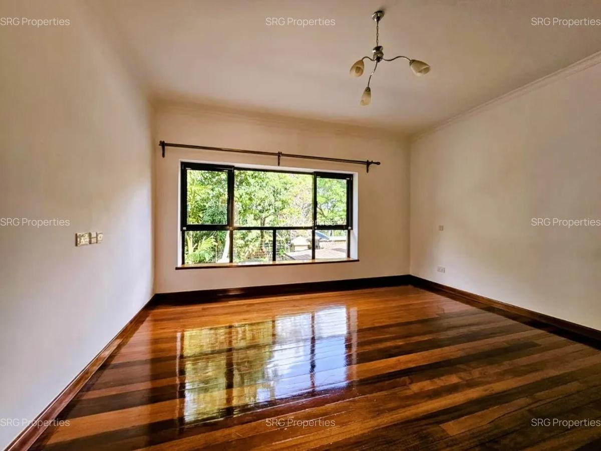5 Bed Apartment with En Suite in Kileleshwa - 4