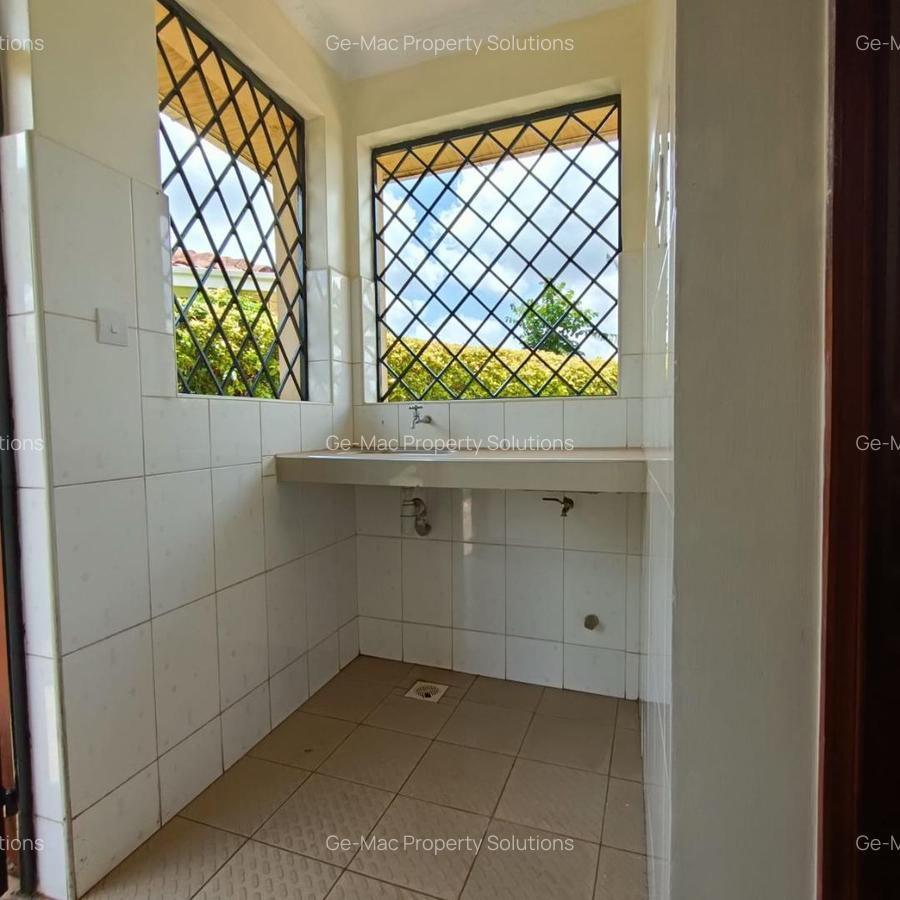 4 Bed House with Swimming Pool in Kiambu Road - 4