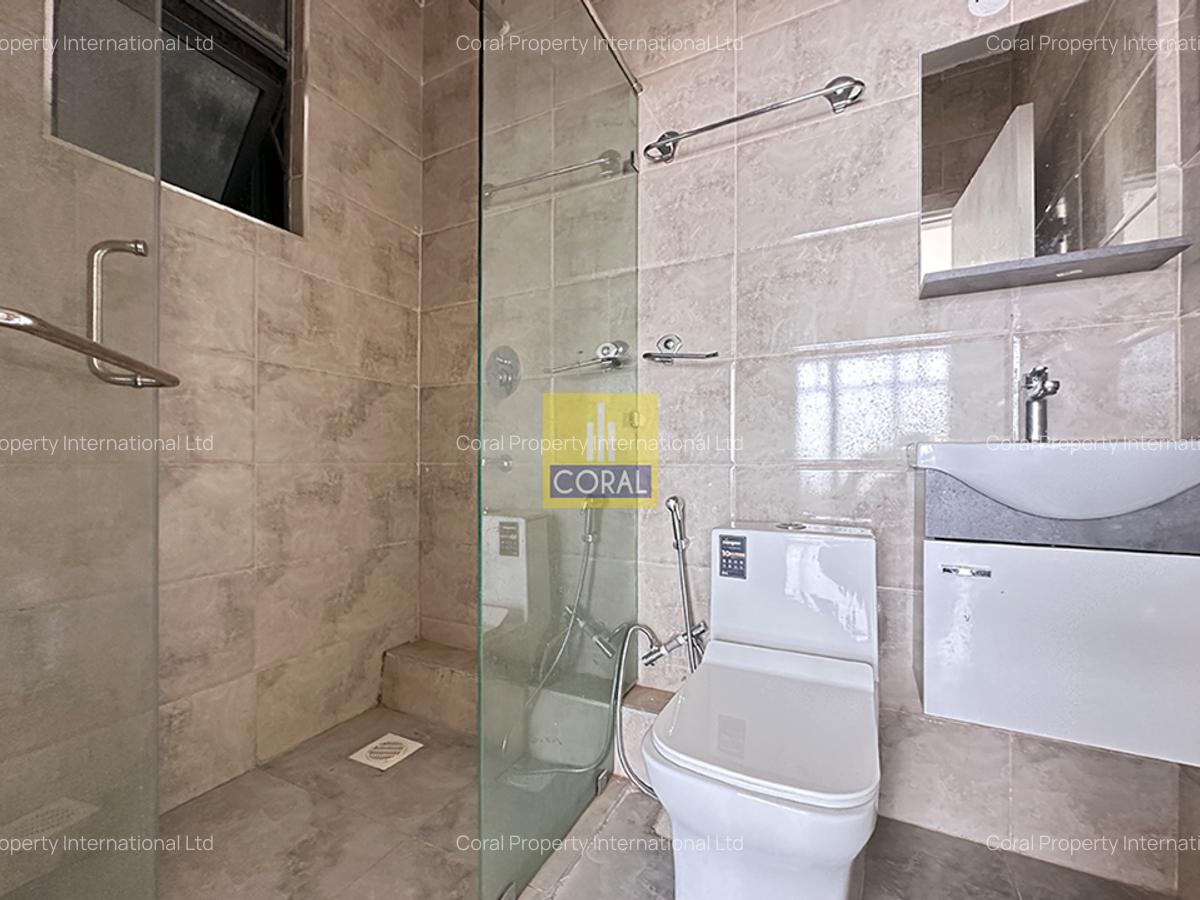 5 Bed Apartment in Parklands - 13