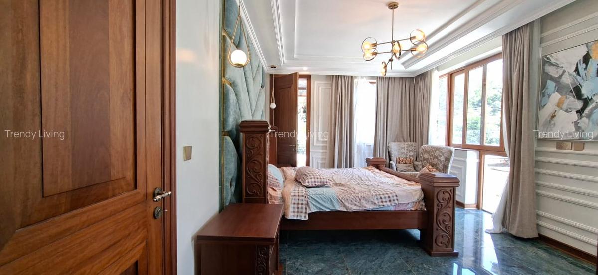 6 Bed Townhouse with En Suite in Lavington - 8