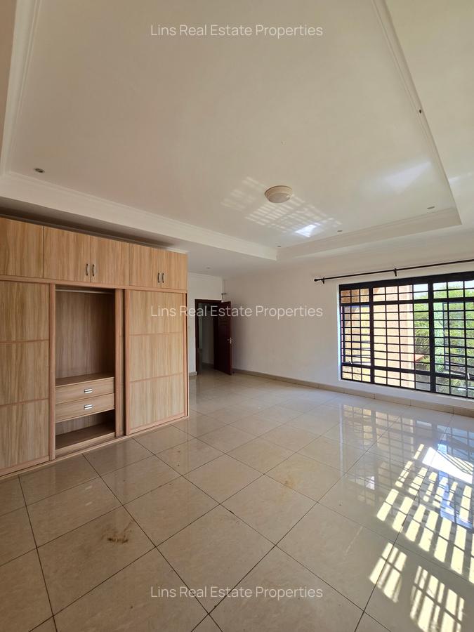 4 Bed Townhouse with En Suite in Runda - 13
