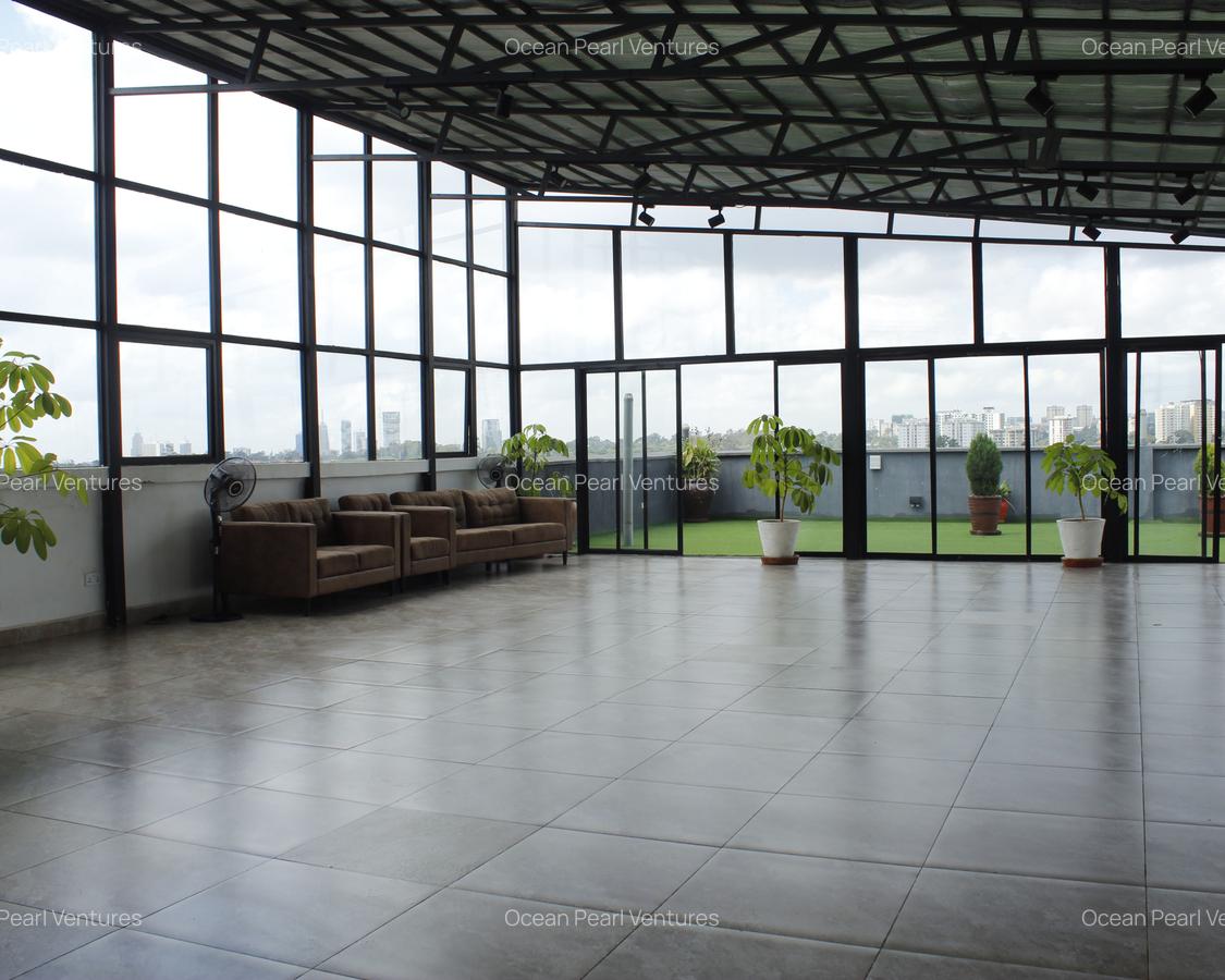 2 Bed Apartment with En Suite at Lantana - 7