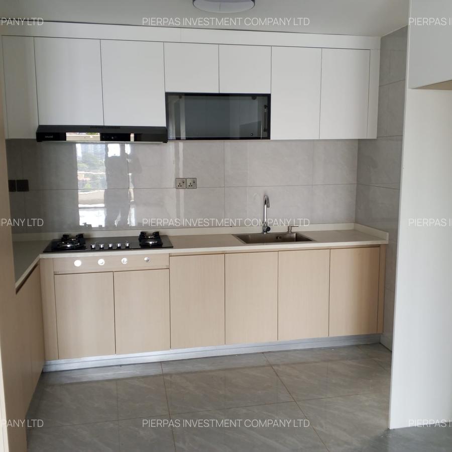 2 Bed Apartment with En Suite in Riverside - 13