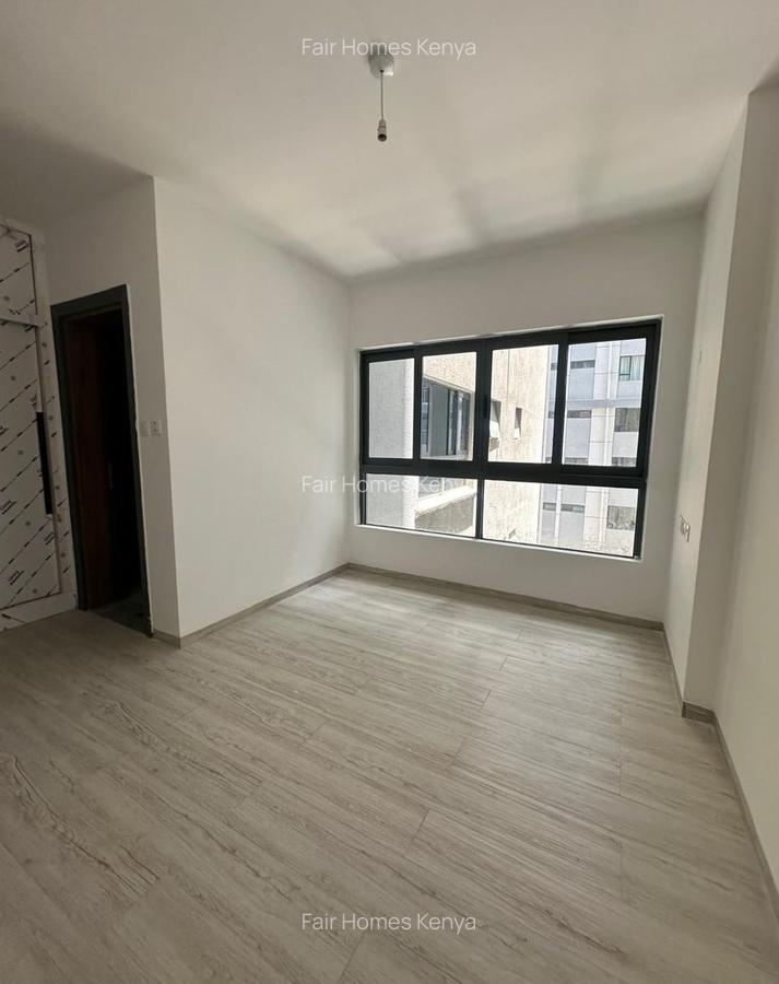 1 Bed Apartment with En Suite at Valley Arcade - 5
