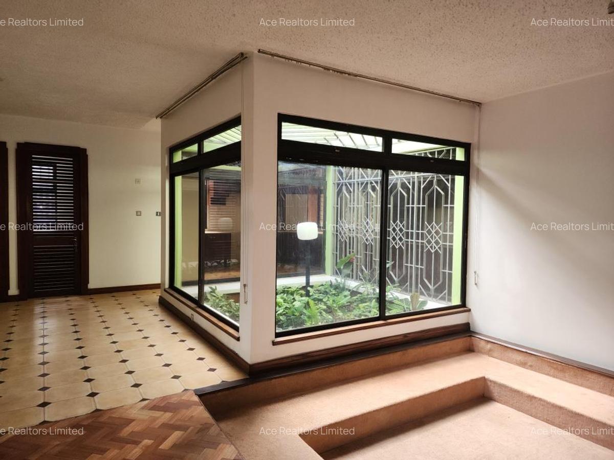 5 Bed House with En Suite at Muthaiga - 8