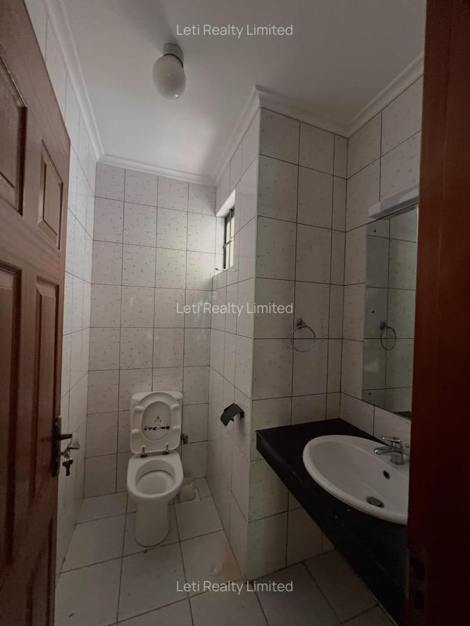 4 Bed Townhouse with En Suite in Lavington - 15