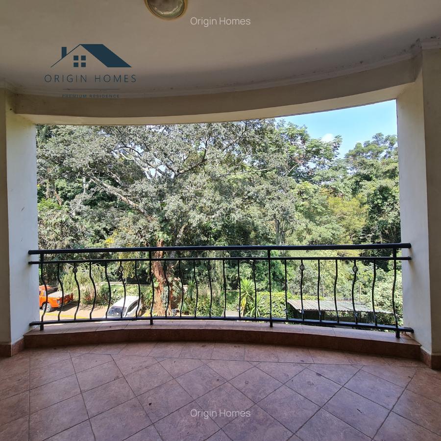 3 Bed Apartment with En Suite at Riverside Drive - 2