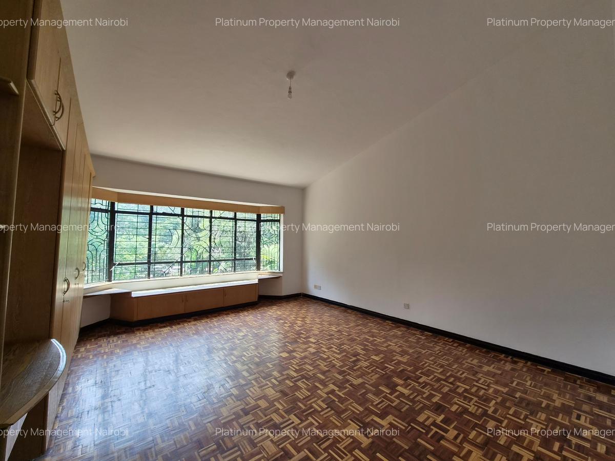 3,000 ft² Commercial Property with Service Charge Included at Peponi Rd - 1
