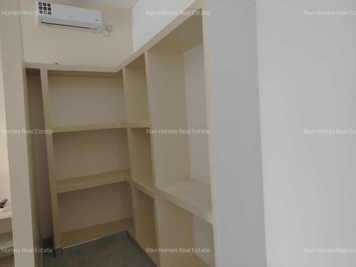 4 Bed House with En Suite in Diani - 10