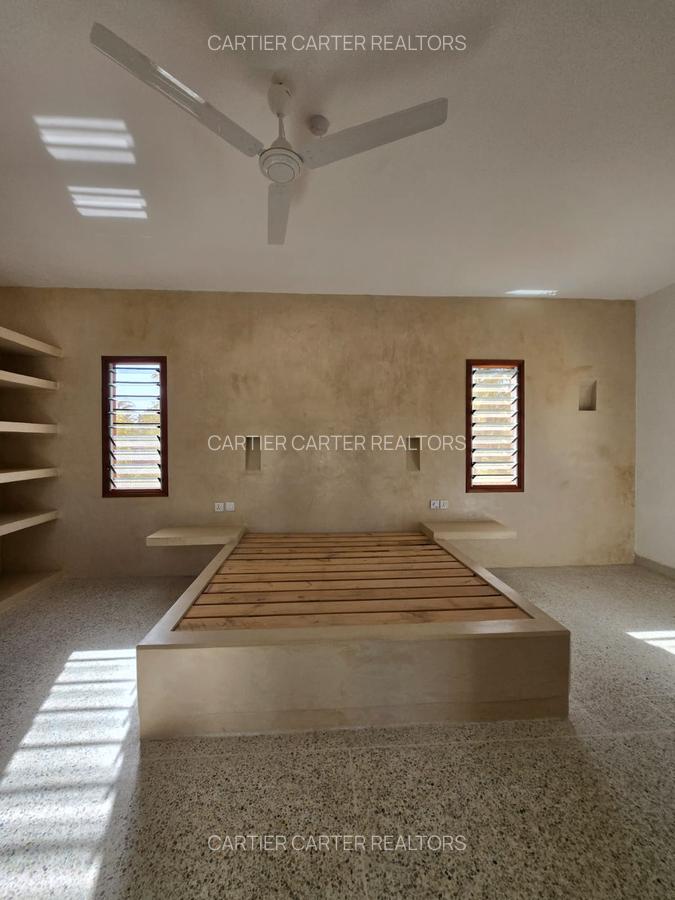 3 Bed Villa with En Suite in Watamu - 8