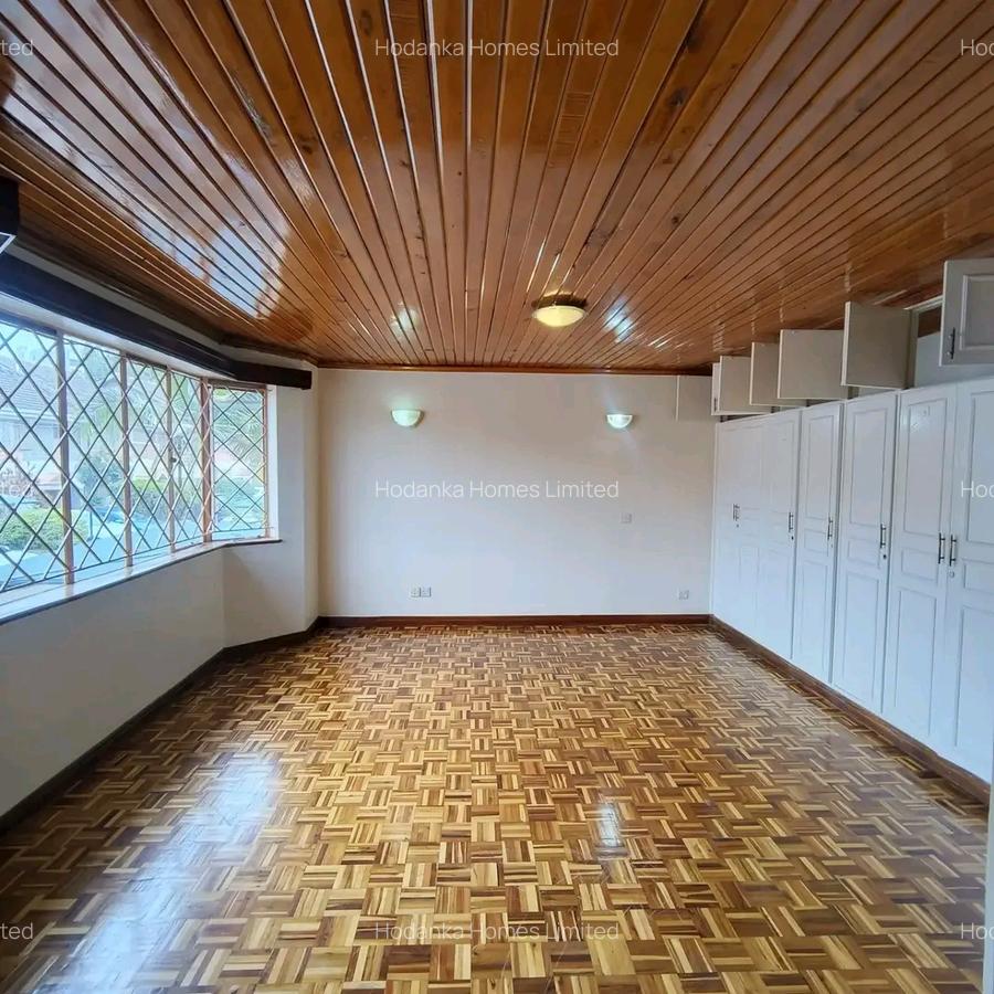4 Bed Townhouse with Swimming Pool in Kileleshwa - 5