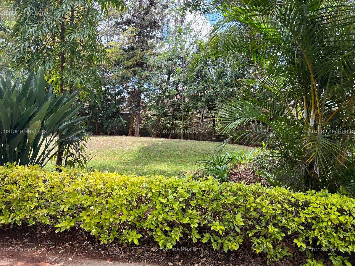 1 Bed House with Swimming Pool in Rosslyn - 11