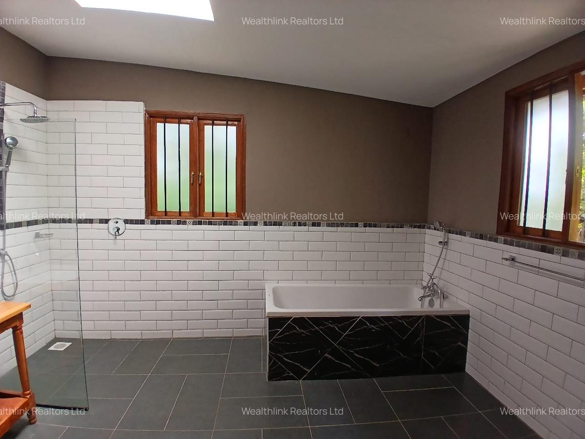 2 Bed House with En Suite at Karen - 8