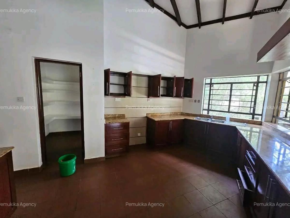 5 Bed Villa with En Suite in Kitisuru - 5